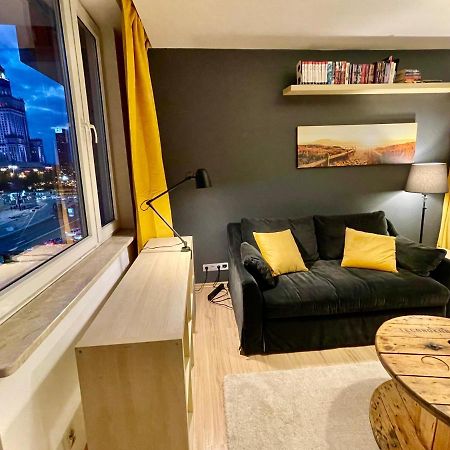 Forum Metro Wifi 1Gbs 70'Tv Netflix Hbo Appletv Warsawa Bagian luar foto