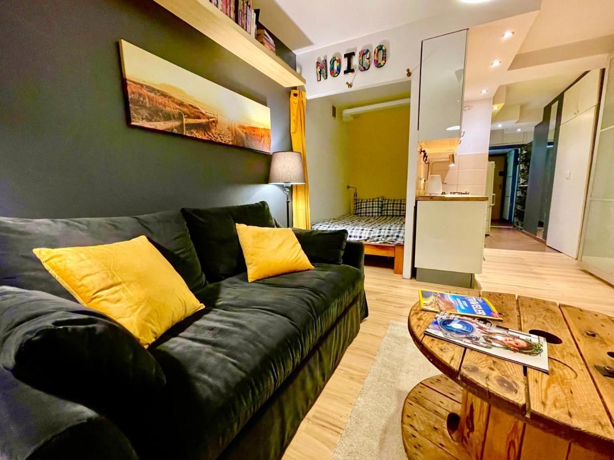Forum Metro Wifi 1Gbs 70'Tv Netflix Hbo Appletv Warsawa Bagian luar foto