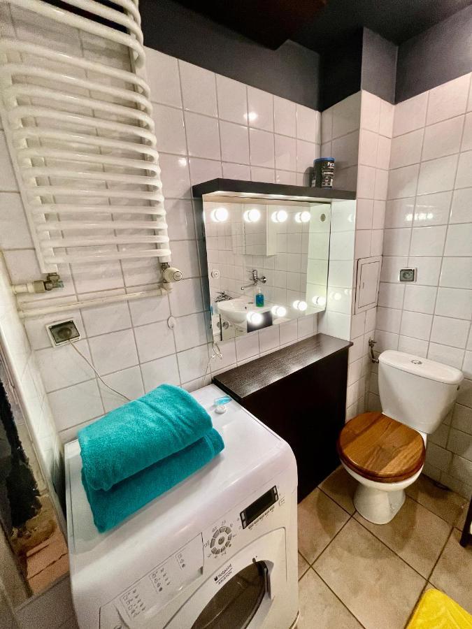 Forum Metro Wifi 1Gbs 70'Tv Netflix Hbo Appletv Warsawa Bagian luar foto